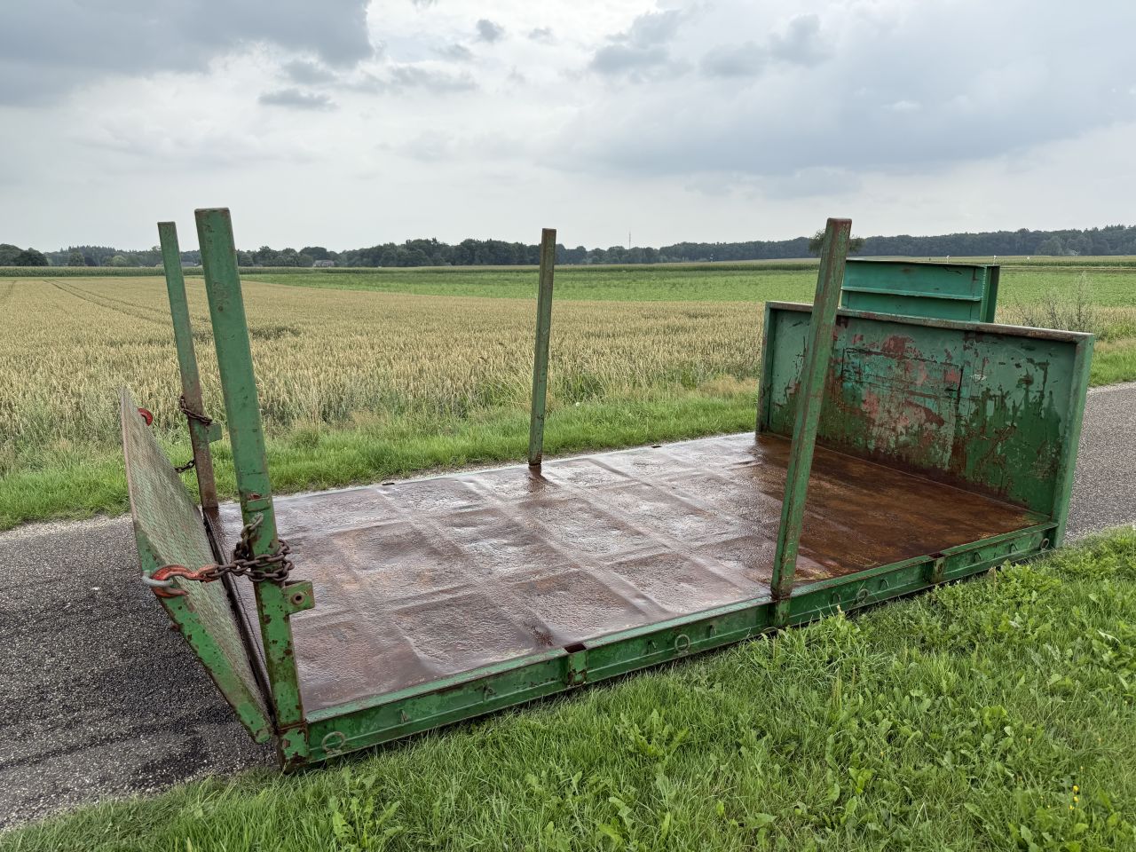 Haakarm container flatbed
