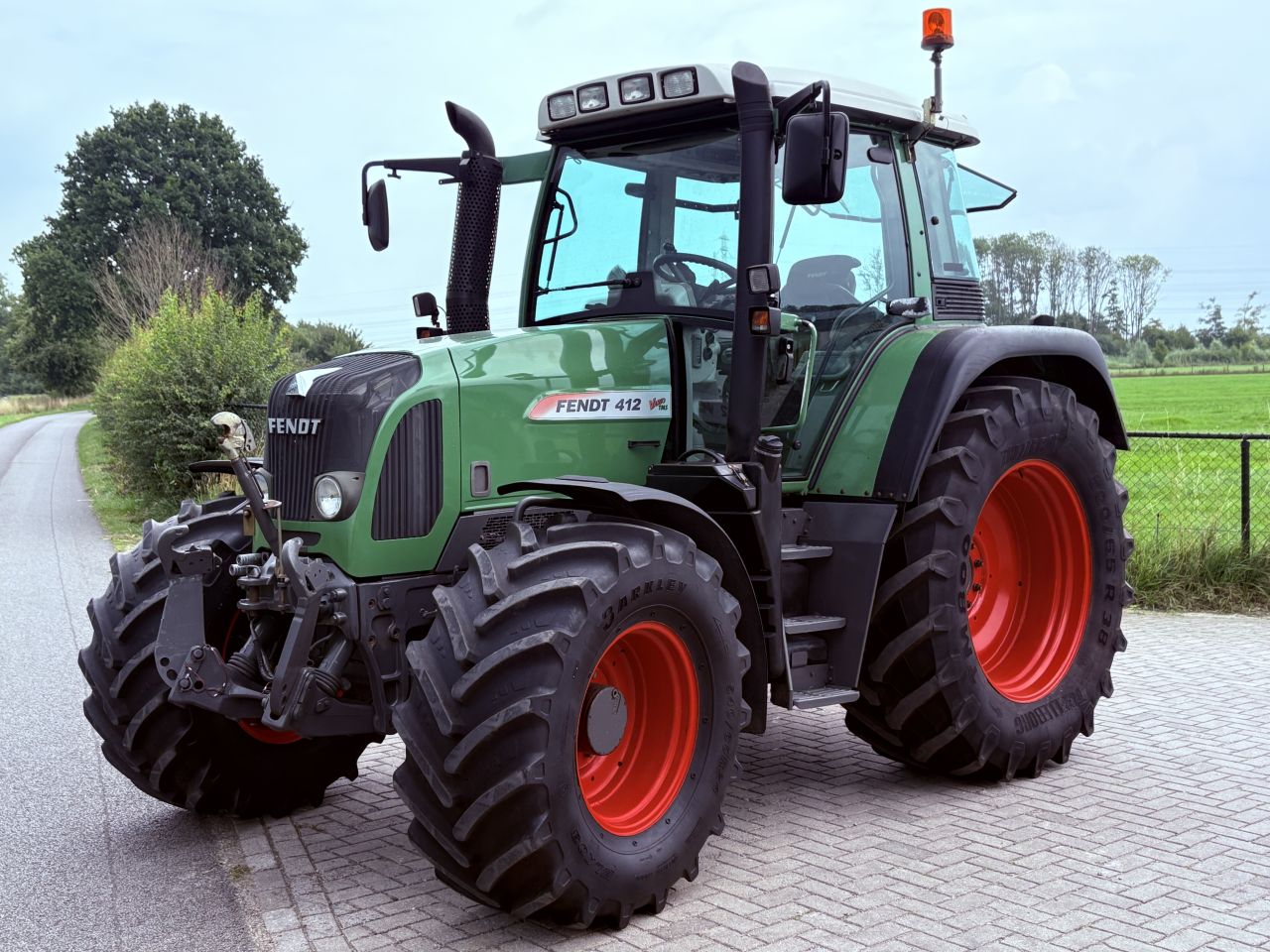 Fendt 412 Vario tms