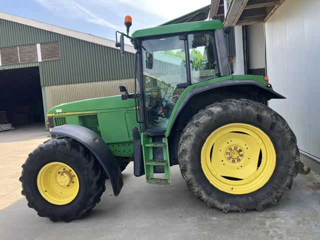John deere 6800