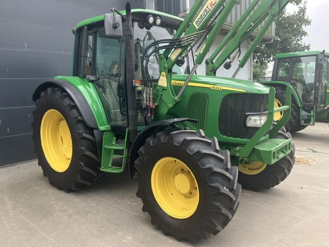 John deere 6320