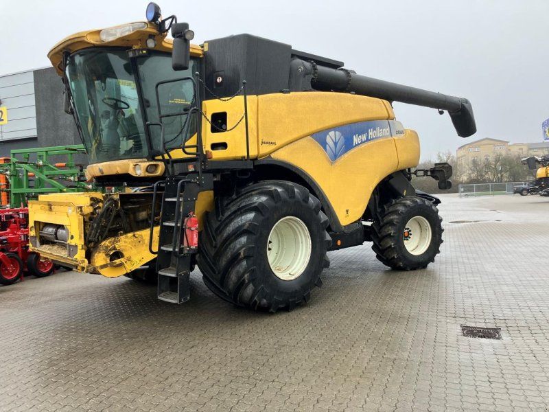 New Holland CR 980