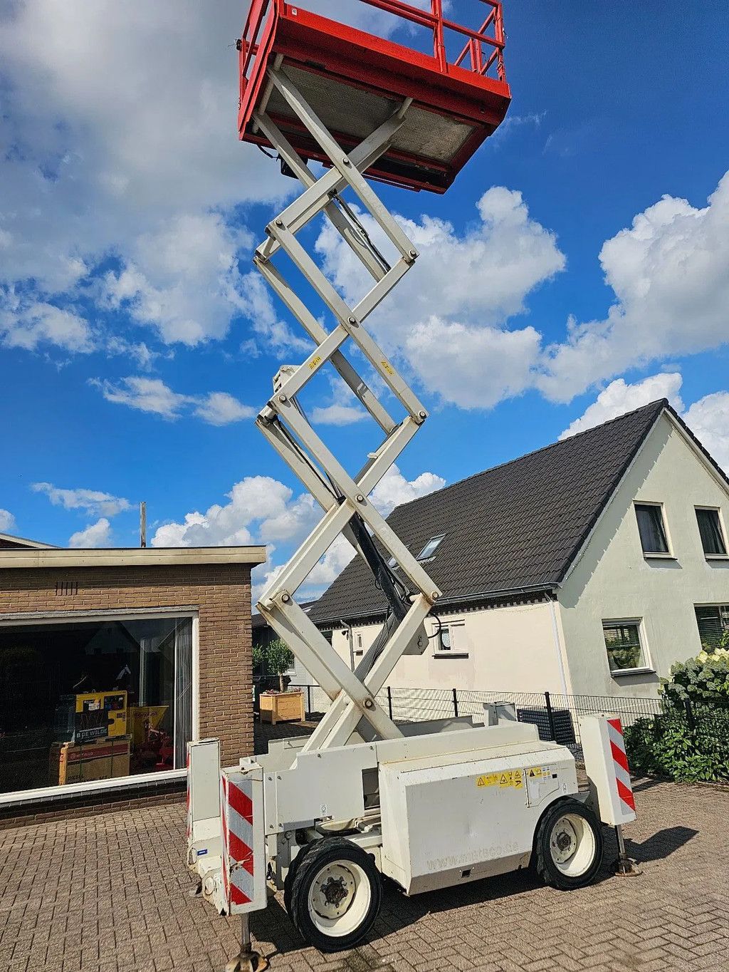 JLG Genie gs2668 ruwterein hoogwerker