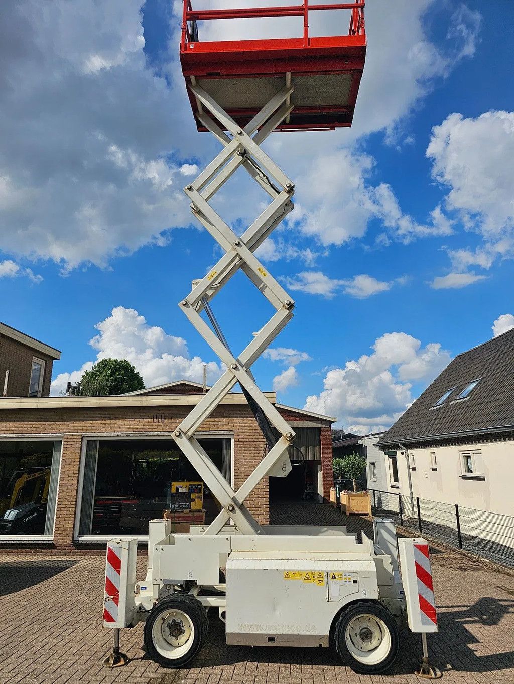 JLG Genie gs2668 ruwterein hoogwerker