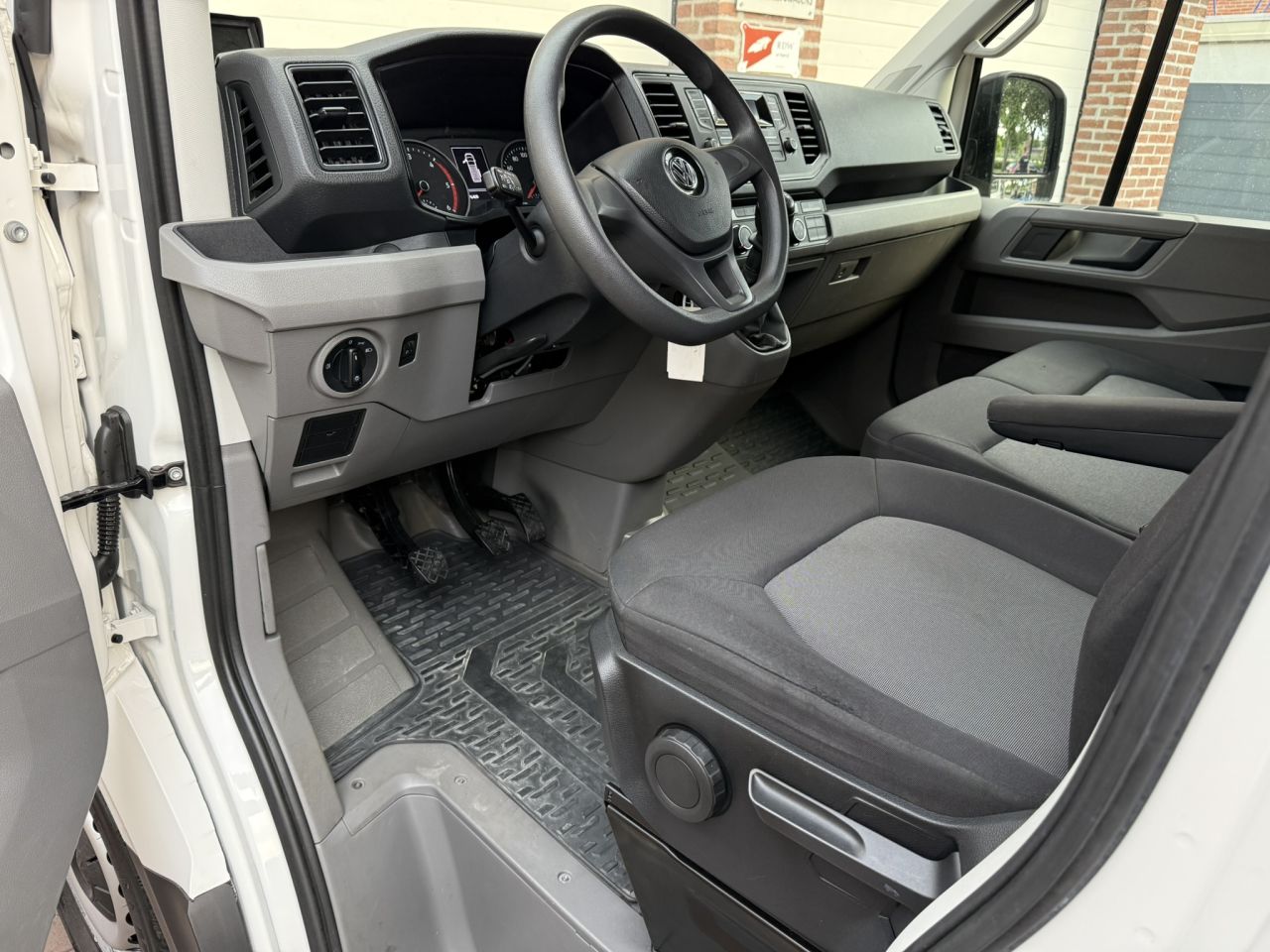 Volkswagen Crafter sortim serviceauto Victron 3000 watt trekhaak