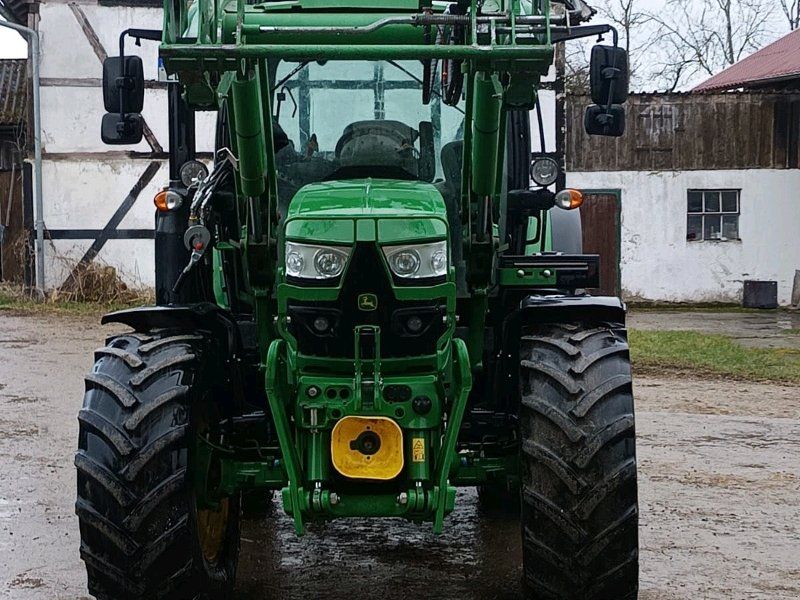 John Deere 6130R