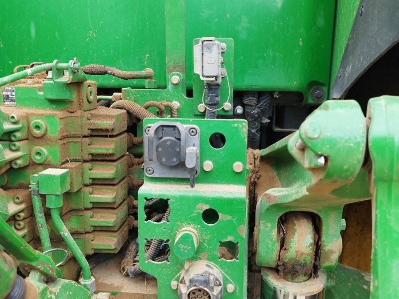 John Deere 7260R