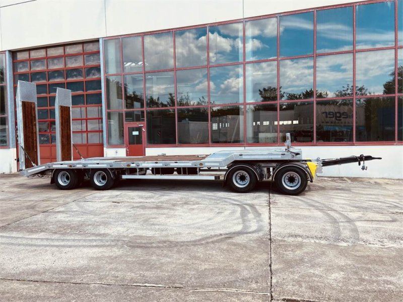 Möslein T 4 VB F 4 Achs Tieflader- , Neufahrzeug