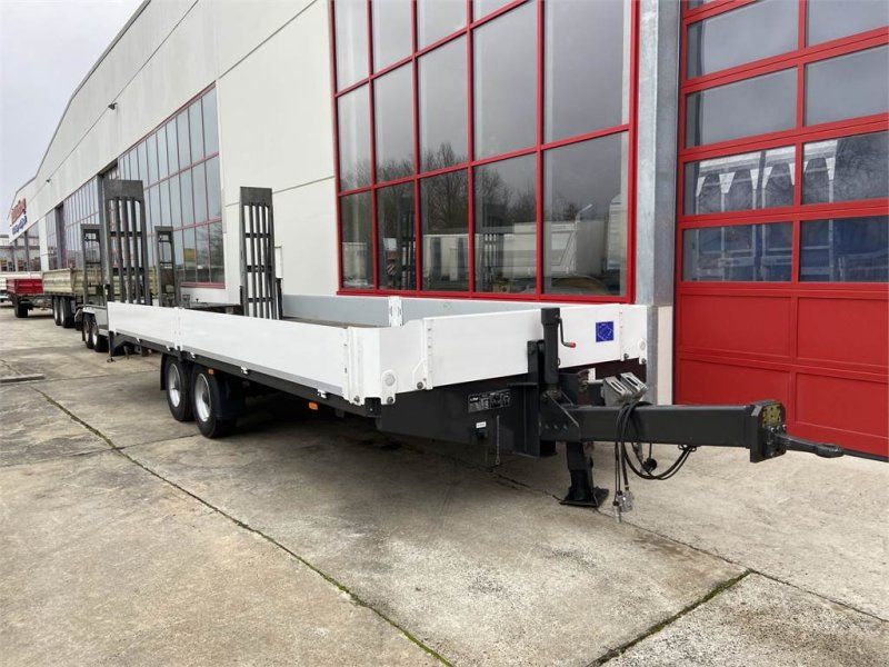 Tandemtieflader 7 m LadeflächeNeuwertig