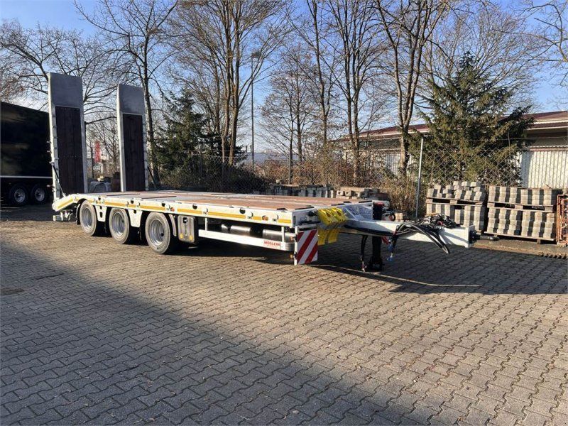 Möslein TT 32 Zugrohr gerade 34 t GG Tridem- Tieflader 3
