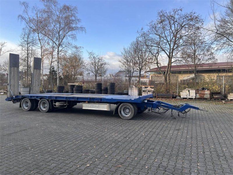 T3 3 Achs Tieflader