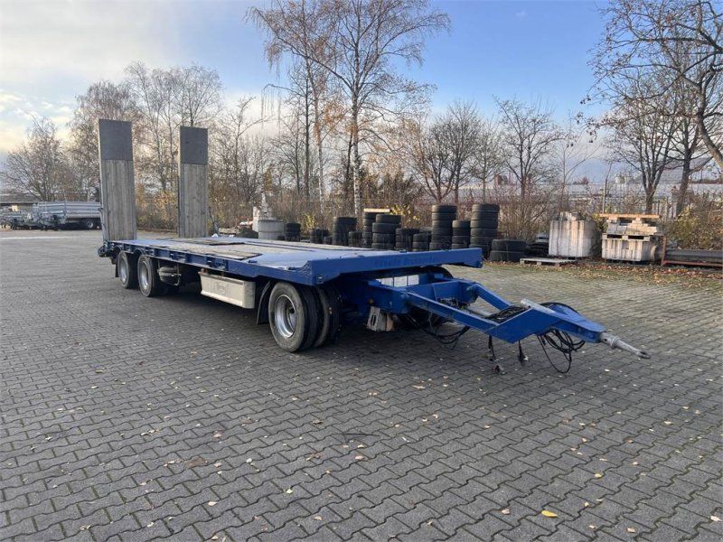 T3 3 Achs Tieflader