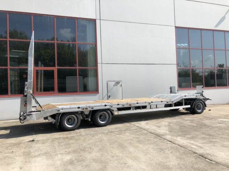 Möslein T 3-6,60 VB 3 Achs Tieflader- , Luftgefed