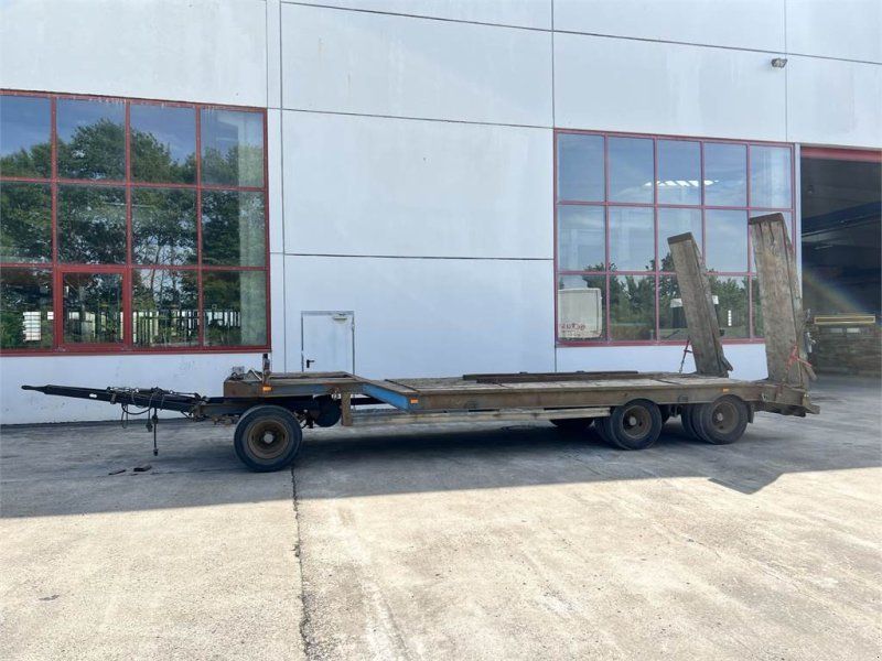 Müller Mitteltal T3 3 Achs Tieflader mit ABS