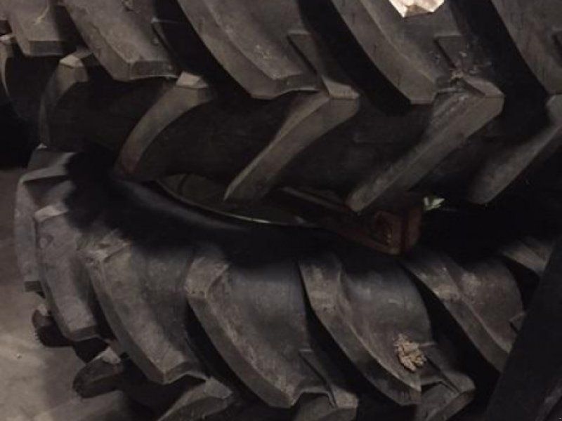 AP 18,4R34  650/60R34 600/65R34