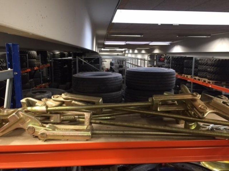 AP 18,4R34  650/60R34 600/65R34