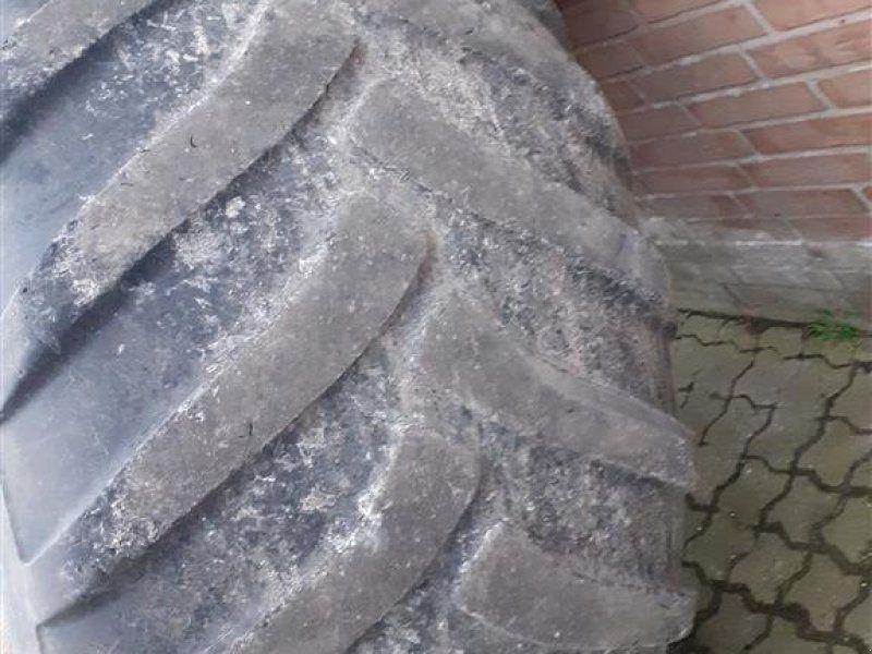 Trelleborg 750/60 X 30.5 T421