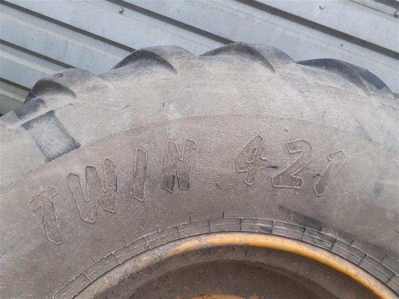 Trelleborg 750/60 X 30.5 T421