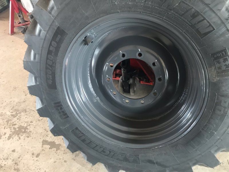 Michelin 420/80x30 Power CL
