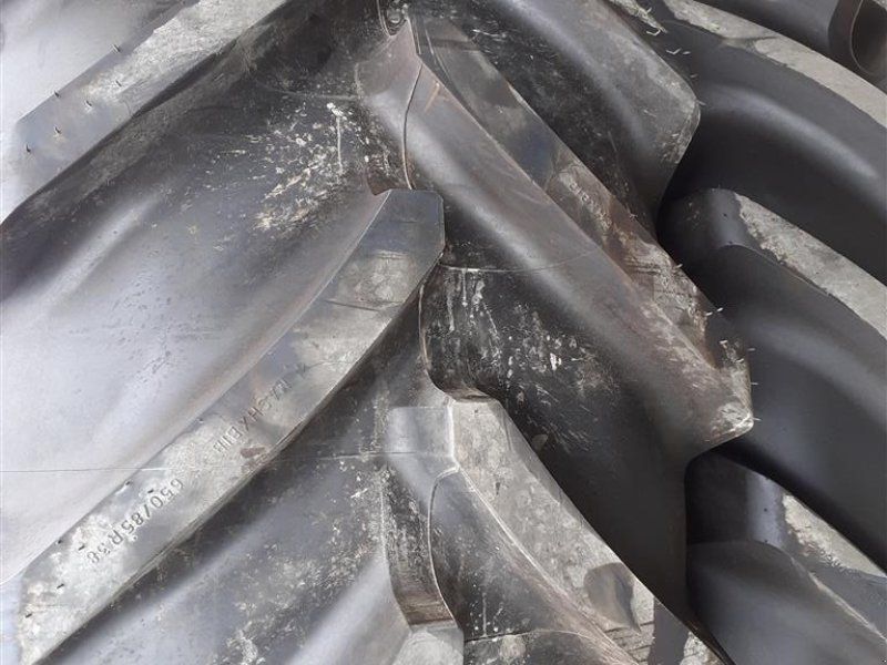 Michelin 650/85R38 Machxbib