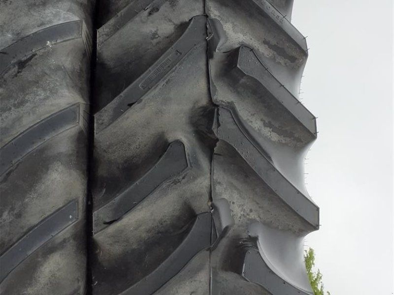 Titan 480/80R38 Hi Track Lug (460/85R38)