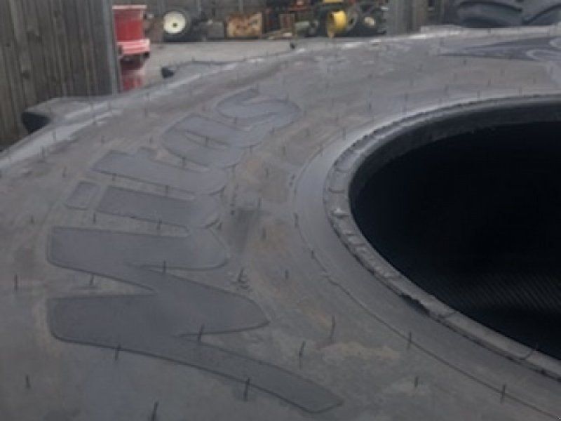Mitas 900/70R32 CHO SFT