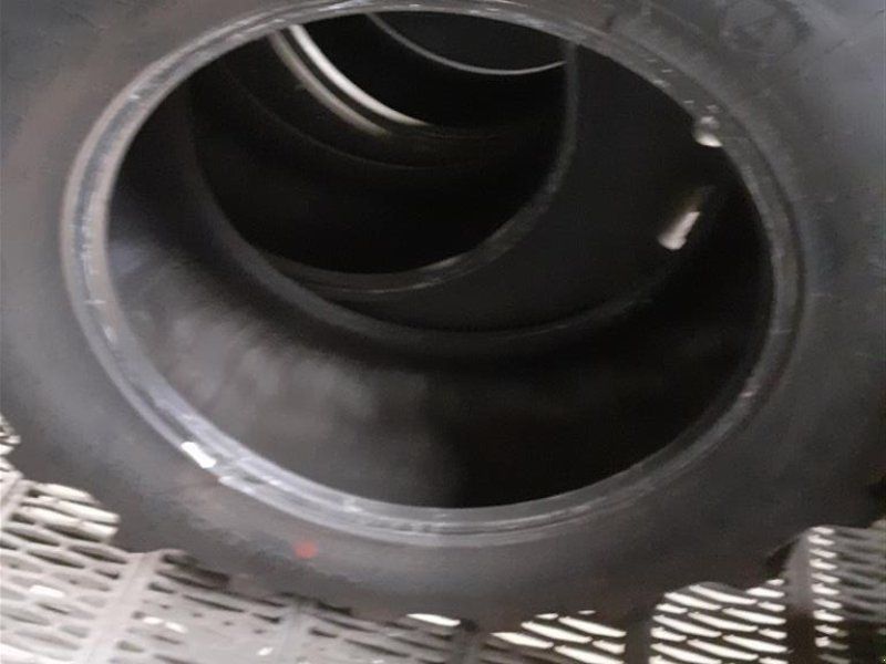 Firestone 440/65R28 Maxi Traction 65