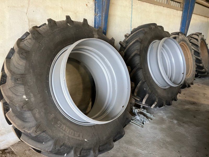 580/70R38