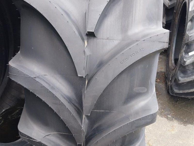 Vredestein 620/70R42 Traxion