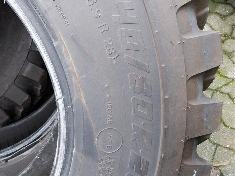 Vredestein 440/80R28