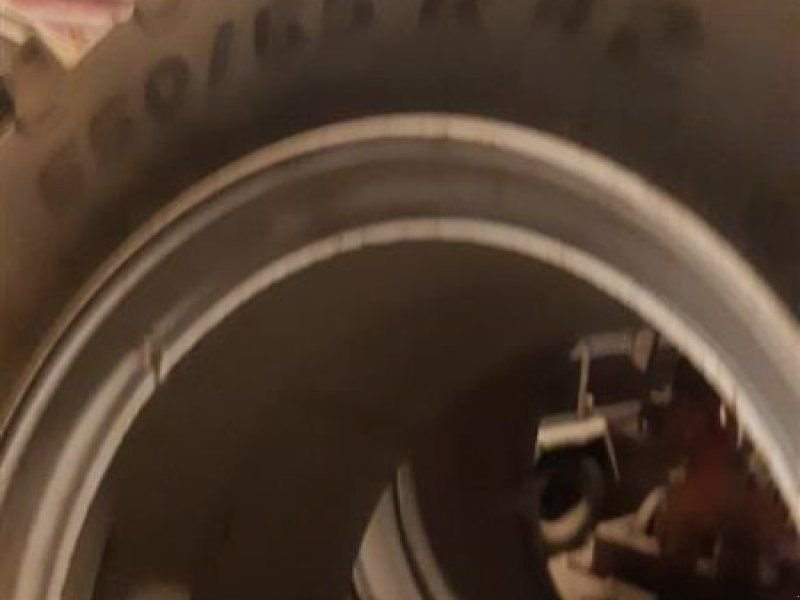 AP 650/65R42