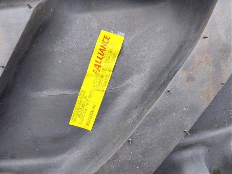 Alliance 500/70R28