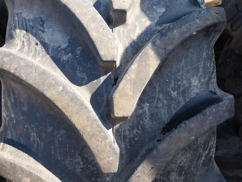 Vredestein 600/65 R28