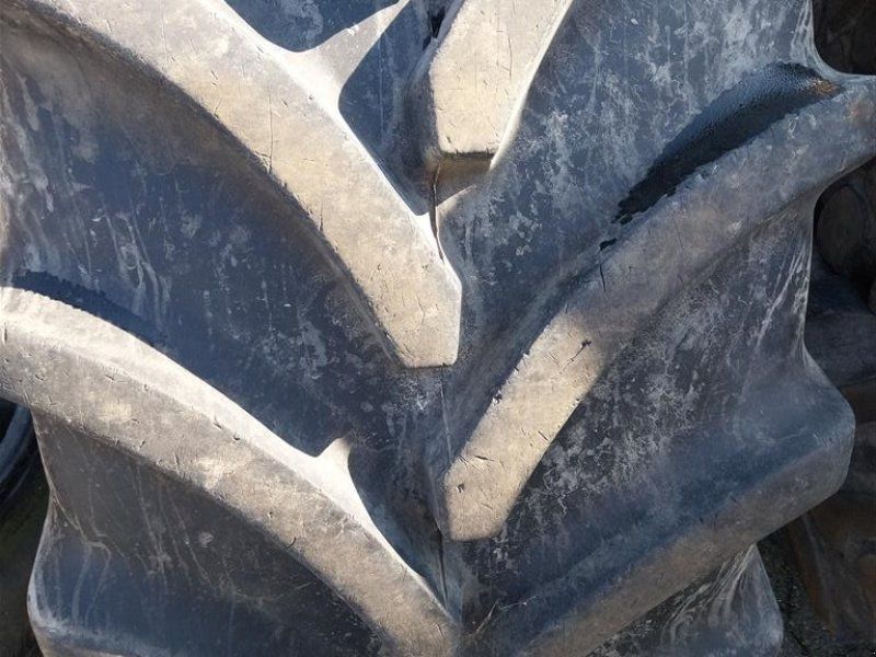 Vredestein 600/65 R28