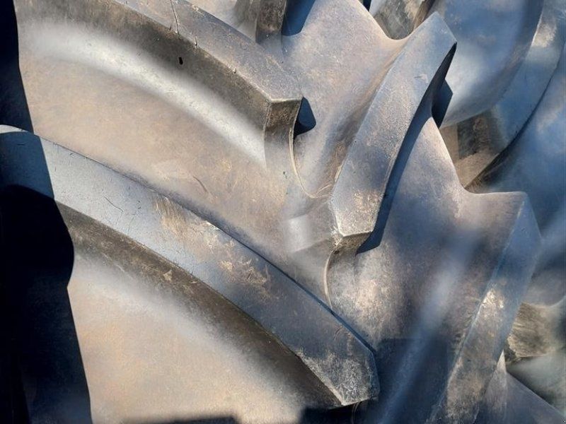 Michelin 650/85R38