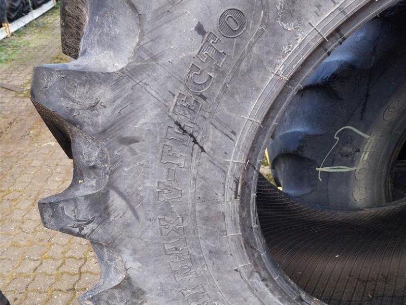BKT 600/70 R30 VF600/70R30