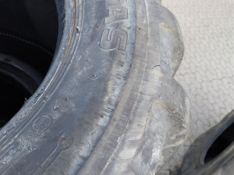 Mitas 600/40x22.5