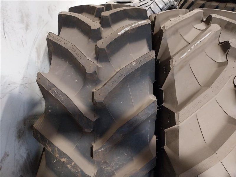 Trelleborg TM800 440/65R28