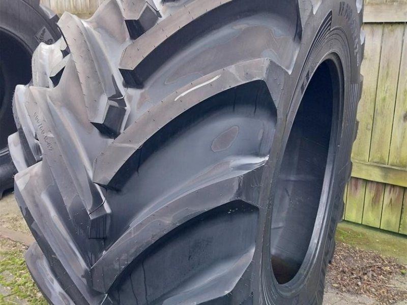 Vredestein VF900/60R42 Traxion Optimal