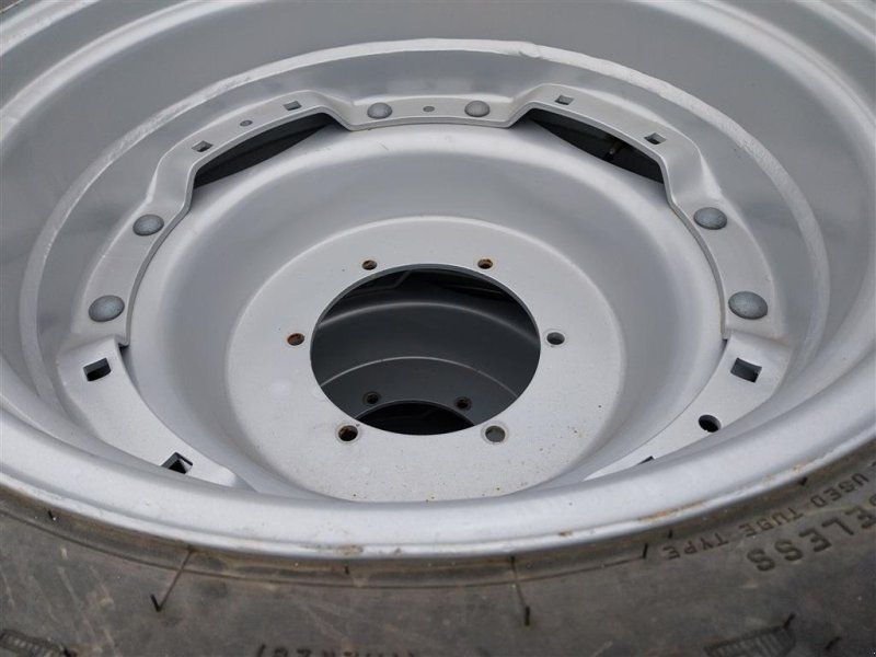 Firestone 340/85R38 280/85R28