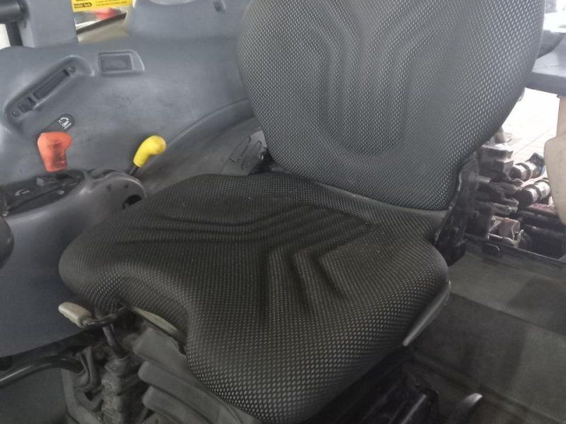New Holland tn-d 70 D