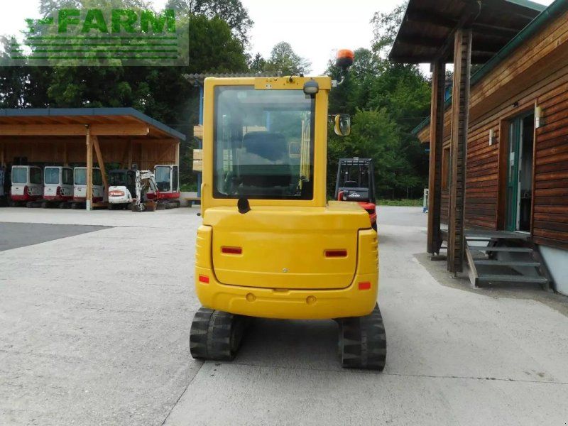 Takeuchi tb 235 ( 3.605kg ) powertilt + hydr. sw