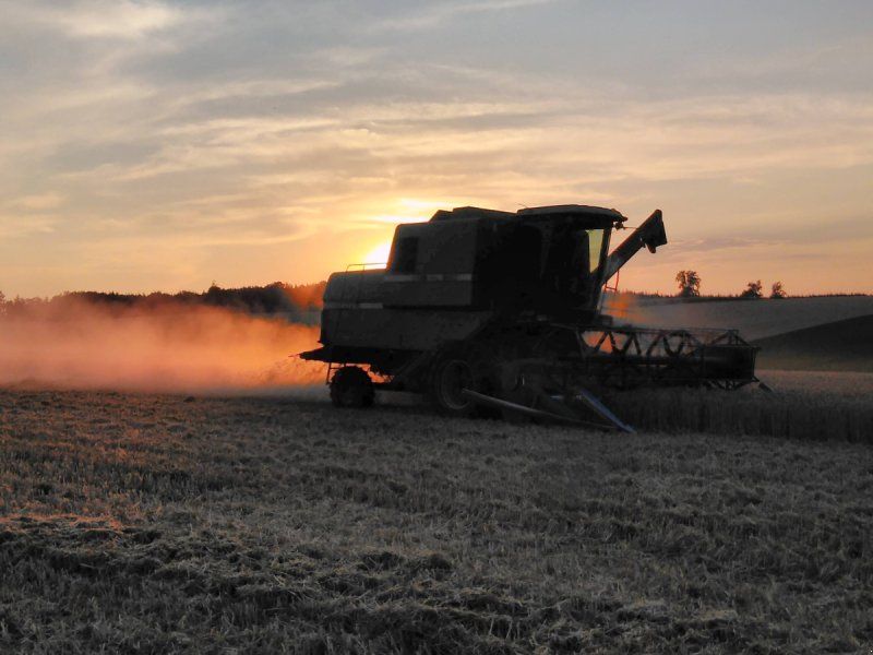 John Deere 1075