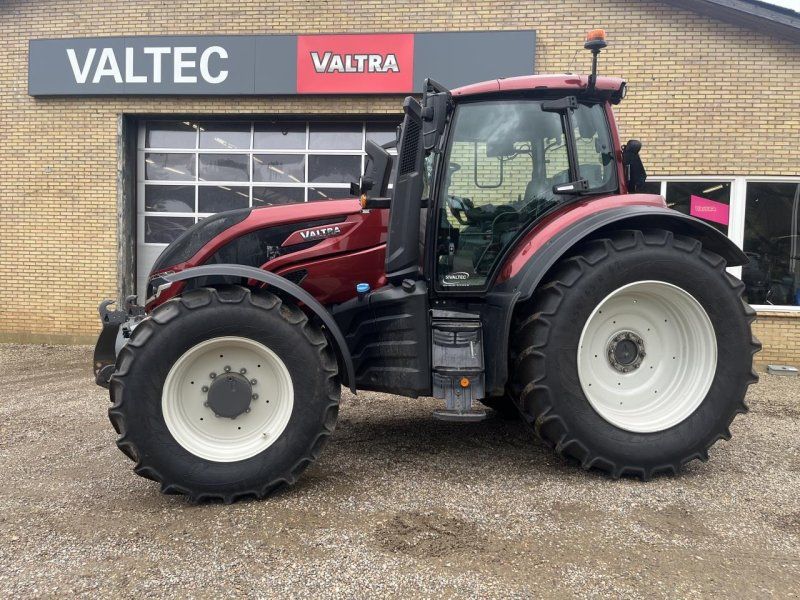 Valtra T235D 2A1