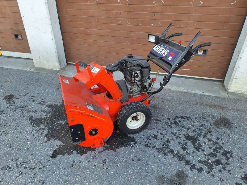 Ariens 1024 Schneefräse
