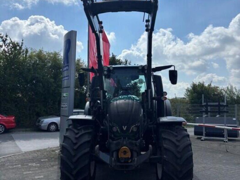 Valtra N 134 H5