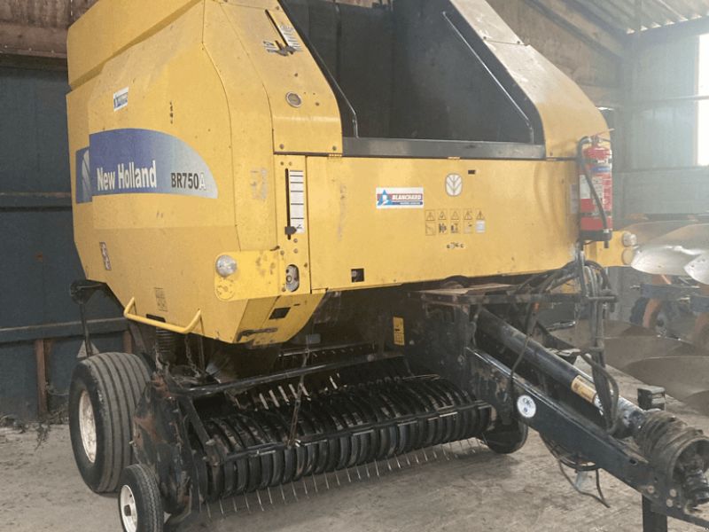 New Holland BR 750 A FICELLE AUTOWRAP