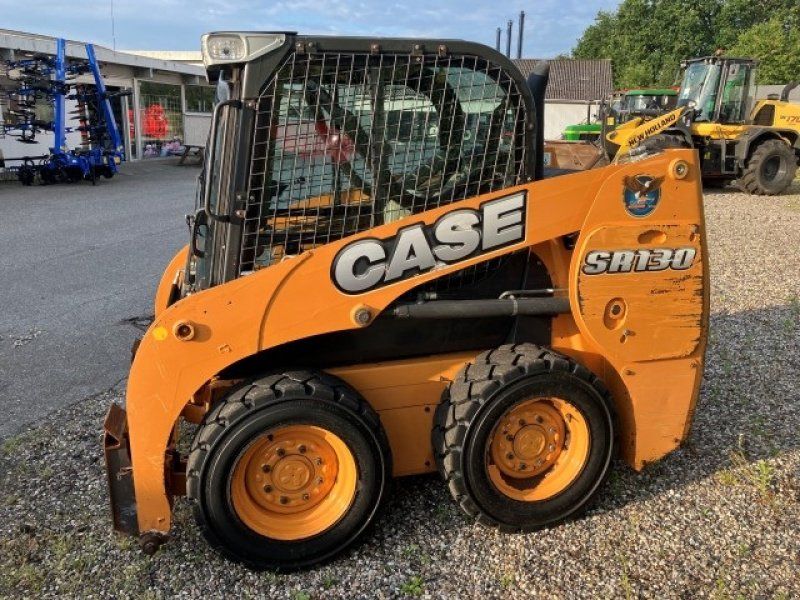 Case IH SR130 skridstyret læsser