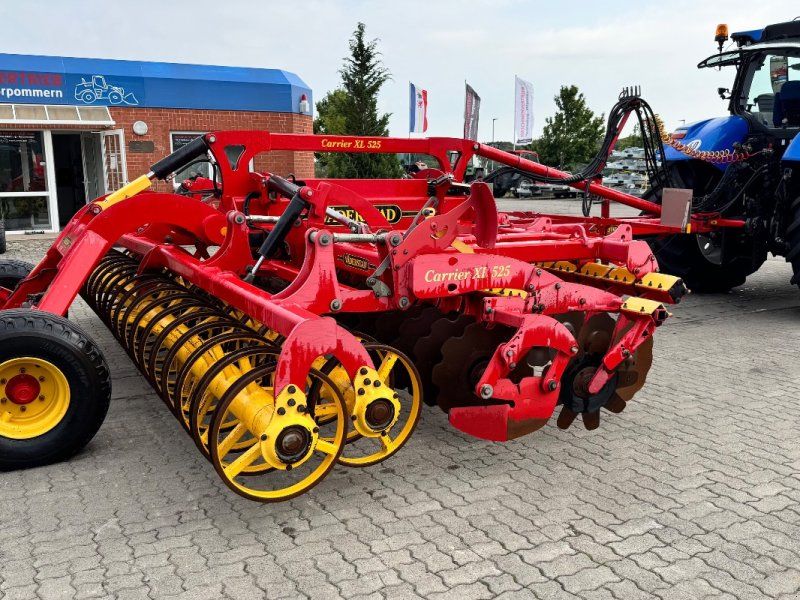 Väderstad Carrier 525 CR XL
