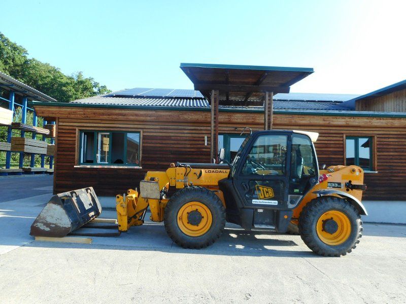 JCB 533-105  ( 3,3t 10,5m )