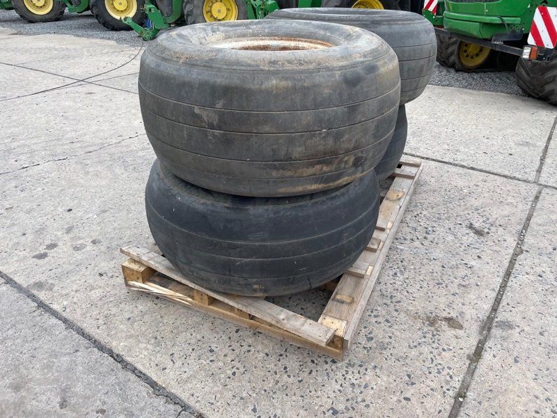 Michelin 50x21-20